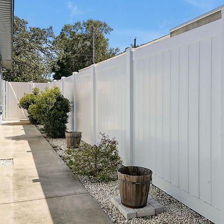 Comfortable Private Room In Tampa: The Wanderlust Exterior photo